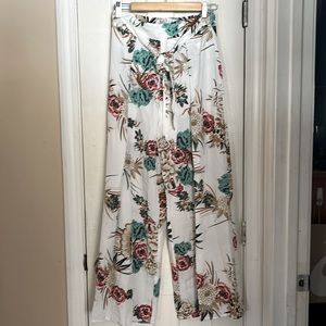 SHEIN, floral, polyester wide leg pants.